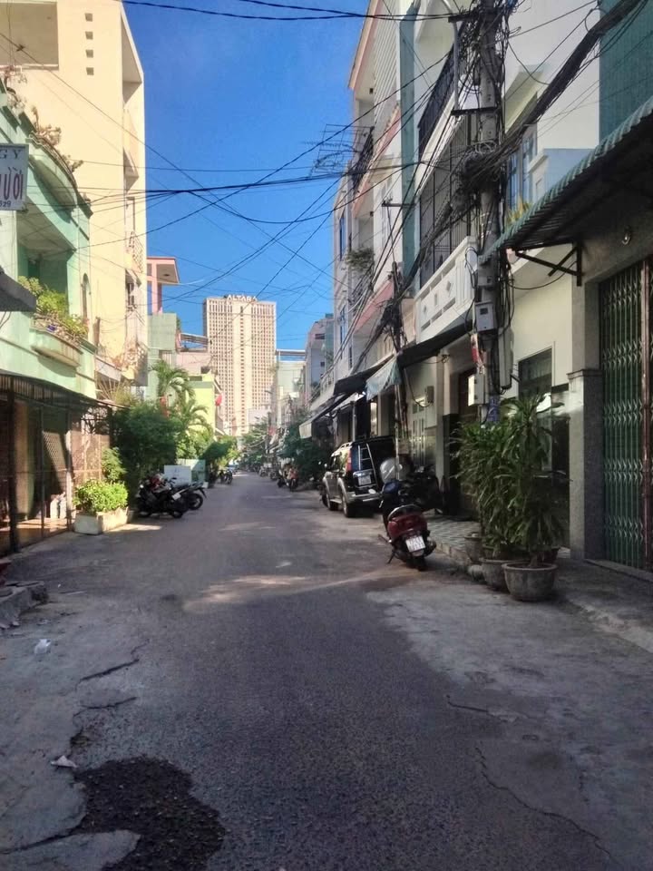 Nhà mặt tiền Bạch Đằng, P Hải Cảng, Quy Nhơn 54,1m² giá 4 tỷ - Sổ đỏ chính chủ!