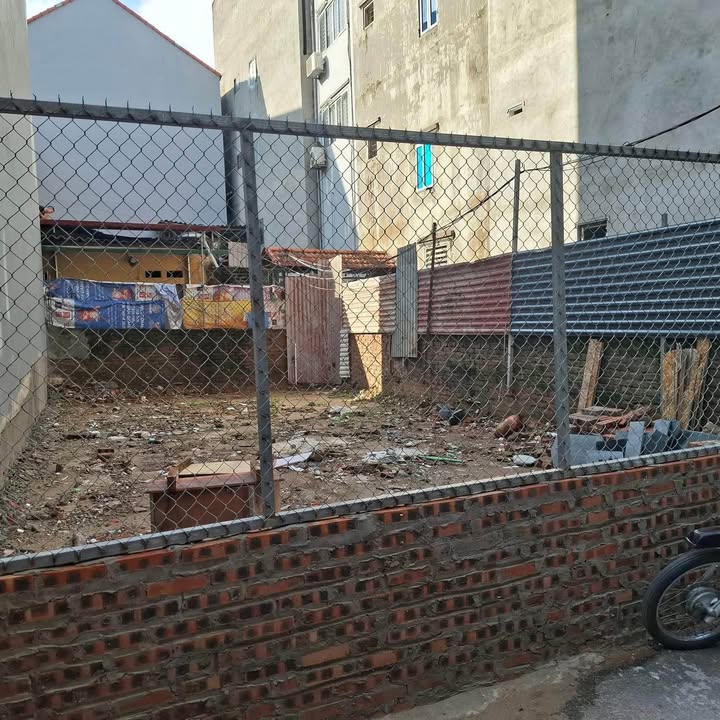 Đất lô góc mặt ngõ thông Xuân Đỉnh 75m² giá thỏa thuận - Kinh doanh ô tô tránh!