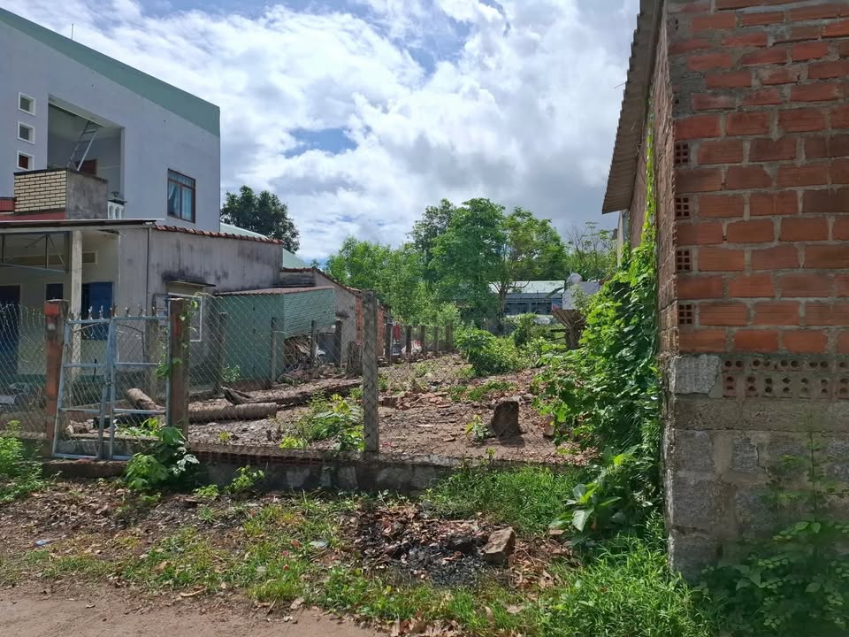 Đất Vân Canh 180m² giá 600 triệu - Vị trí đắc địa, giao thông thuận tiện!