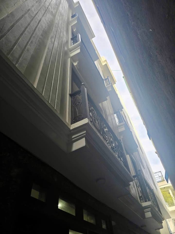 Nhà riêng cho thuê tại Yên Nghĩa, Hà Đông 35m² giá 7.5 triệu - Không gian sống thoải mái!