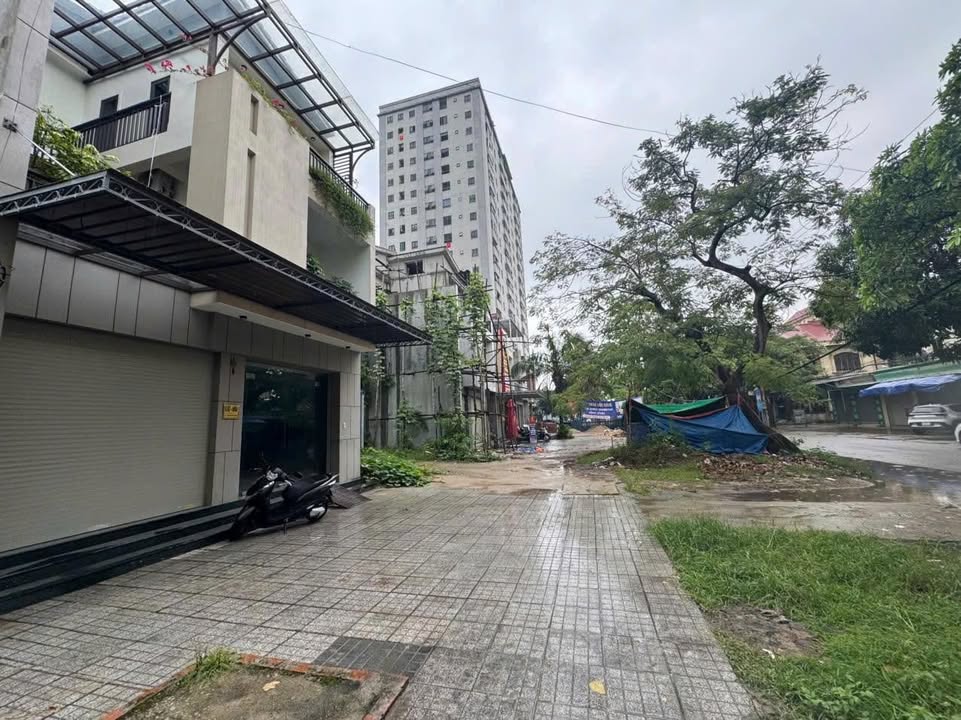 Đất mặt đường Trần Nguyên Hãn, TP Vinh, 121.5m² giá 9.11 tỷ - Đầu tư sinh lời ngay!