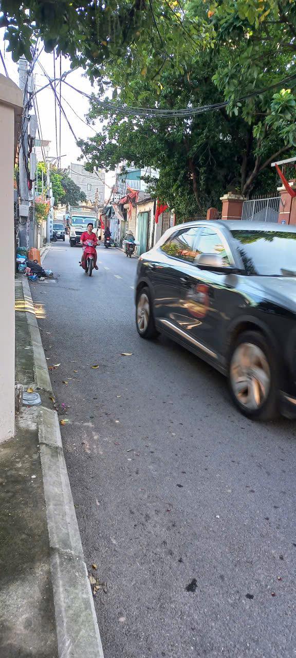 Đất thổ cư 160m² thôn Thượng - Phù Đổng - Sổ đỏ chính chủ, giá tốt!