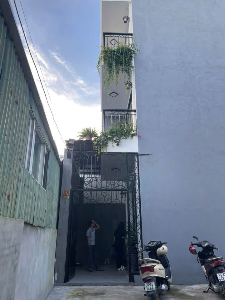 Nhà 3 tầng độc lập tại Hùng Vương, Hồng Bàng, Hải Phòng giá 2.7 tỷ - Chính chủ bán gấp!