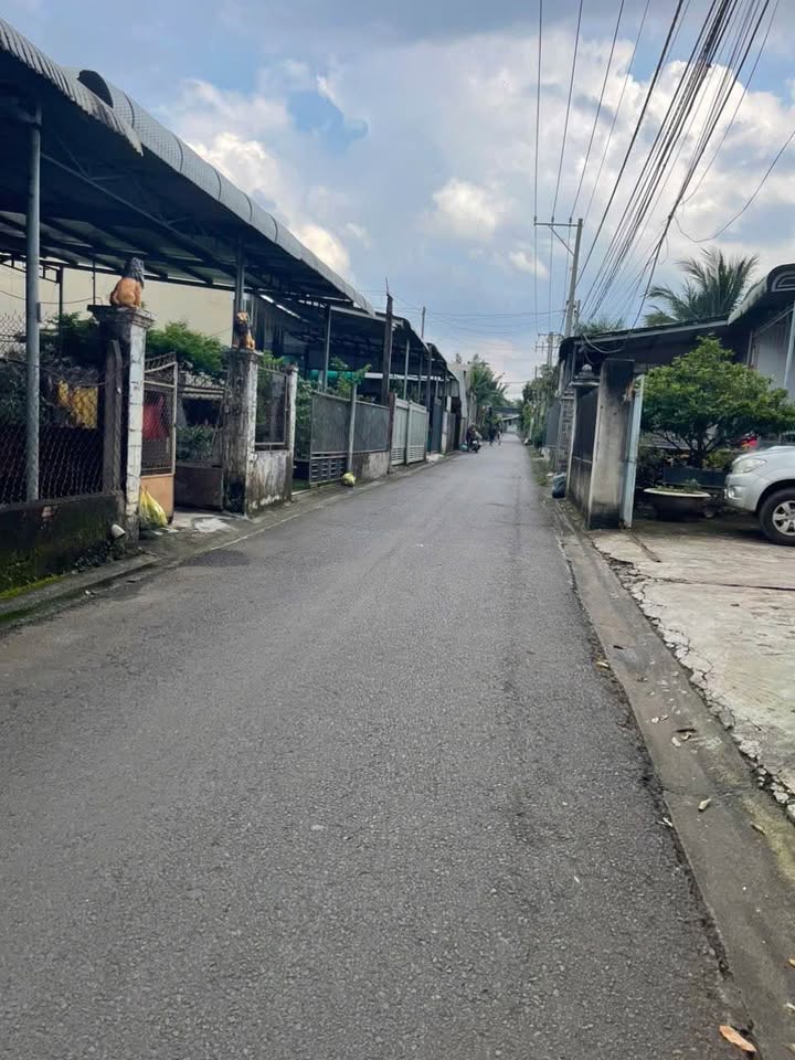 Đất thổ cư mặt đường Thanh Sơn 320m² giá 3.2 tỷ - Sổ đỏ chính chủ, thương lượng tốt!