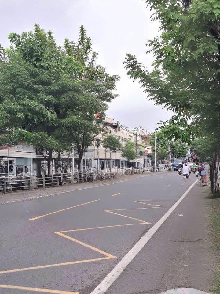 Nhà phố quận 8 Phạm Thế Hiển 56m² giá 6.2 tỷ - Sổ hồng riêng chính chủ!