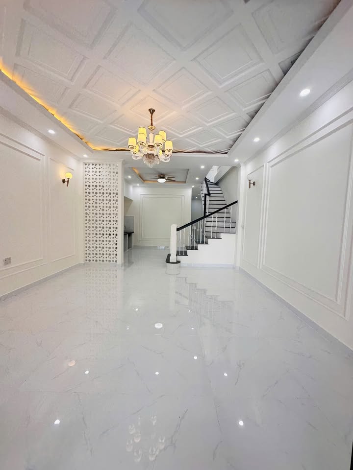 Nhà mặt tiền đường Phùng Khắc Khoan, Rạch Giá 100m² giá 3 tỷ - Vị trí đắc địa, tiện ích đầy đủ!