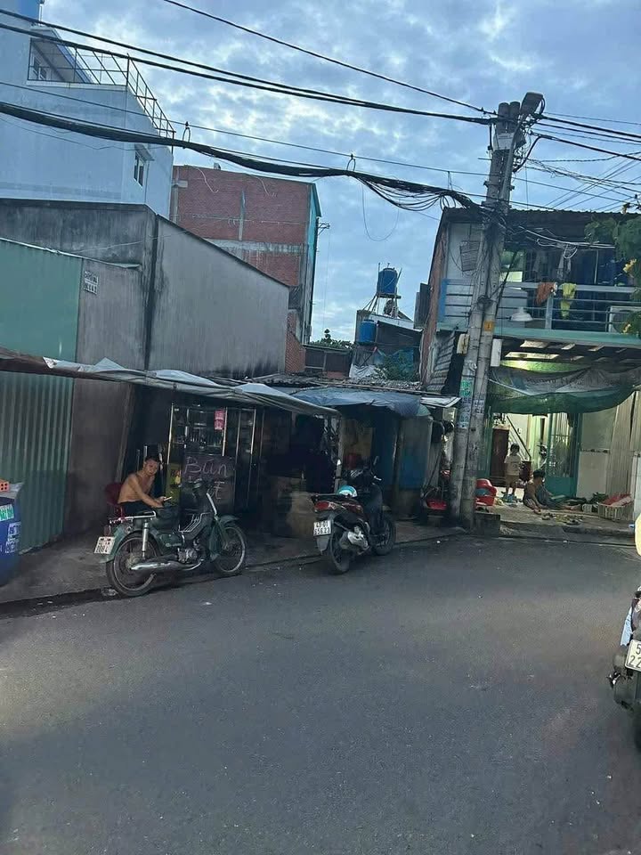 Bán đất nền phường Trung Mỹ Tây, Quận 12 - Diện tích 70m² - Vị trí đắc địa, giá tốt!