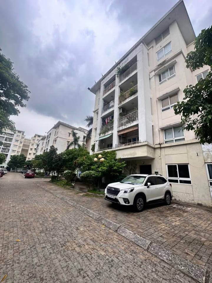 Chung cư Việt Hưng 82m² giá 4 tỷ - Lô góc siêu thoáng, sẵn sàng vào ở!