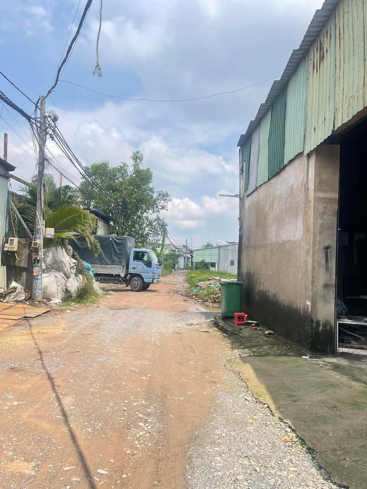Nhà xưởng Vĩnh Lộc B, Bình Chánh 330m² giá 4.5 tỷ - Đường 6A rộng rãi, giao thông thuận tiện!