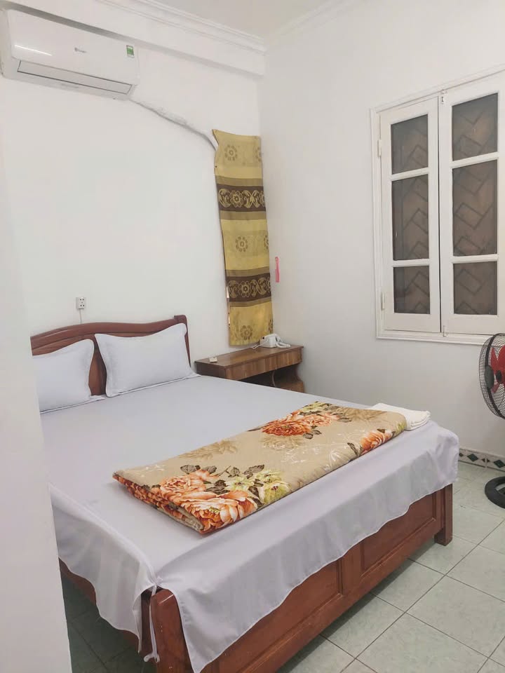 Sang nhượng nhà nghỉ tại phố Đông Các, Đống Đa, Hà Nội - Đầu tư sinh lời ngay!