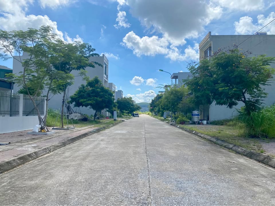 Đất đô thị Bảo Long, phường Hoành Bồ 80m² giá 1.9 tỷ - Đầu tư sinh lời ngay!