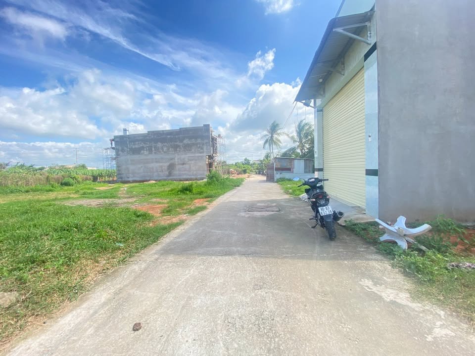 Đất thổ cư 123m² mặt tiền đường Hàm Mỹ - Giá thương lượng hấp dẫn!