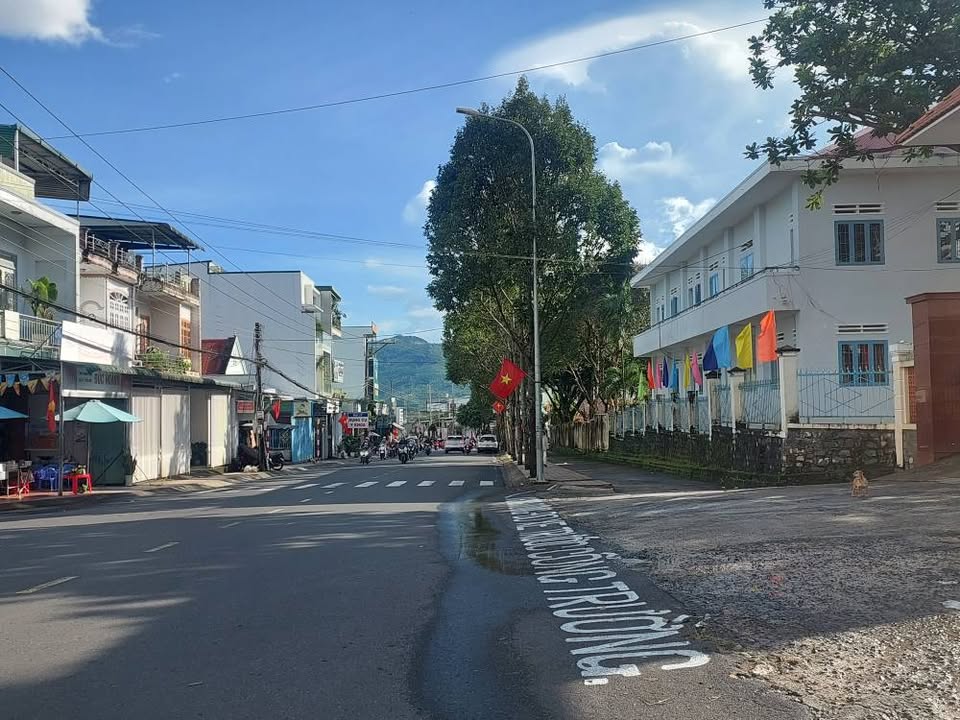 Đất + Nhà cấp 4 Bảo Lộc 126m² giá 1.65 tỷ - Chính chủ bán gấp!