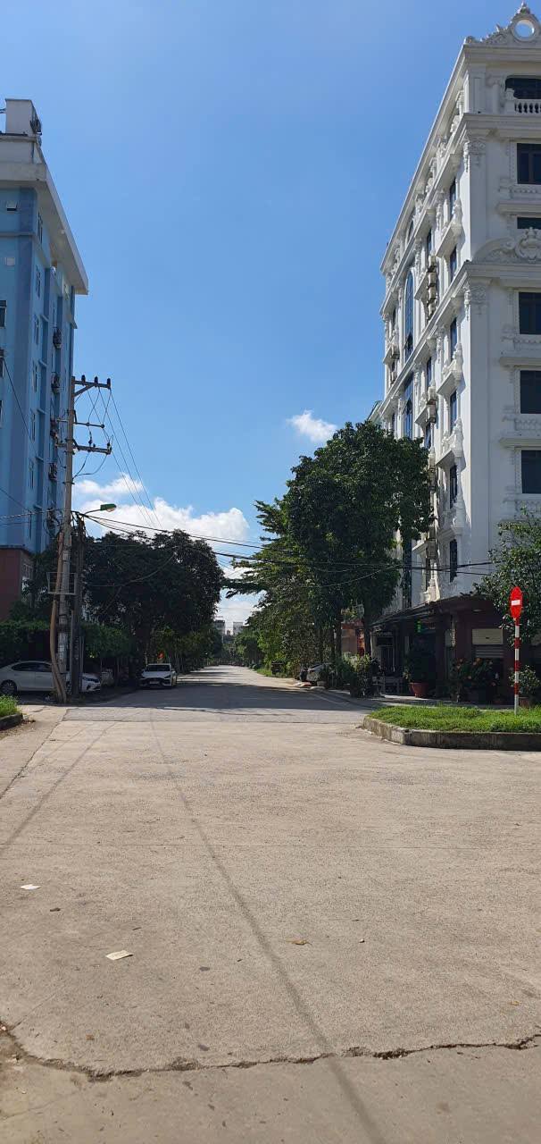 Đất nền góc 3 mặt tiền phố cổ Tân An, Hoa Lư, Ninh Bình 388.8m² giá 70 tỷ - Cơ hội đầu tư đắc địa!