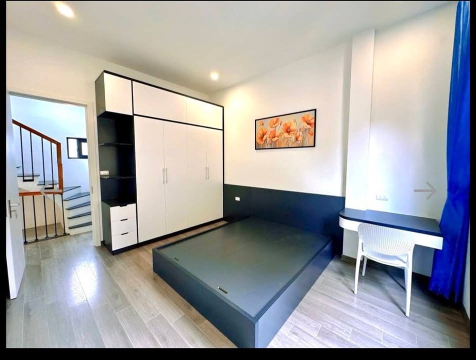 Nhà mới 4 tầng tại Quan Nhân, Thanh Xuân 44m² giá 12 tỷ - Nội thất sang trọng, sẵn sàng vào ở!