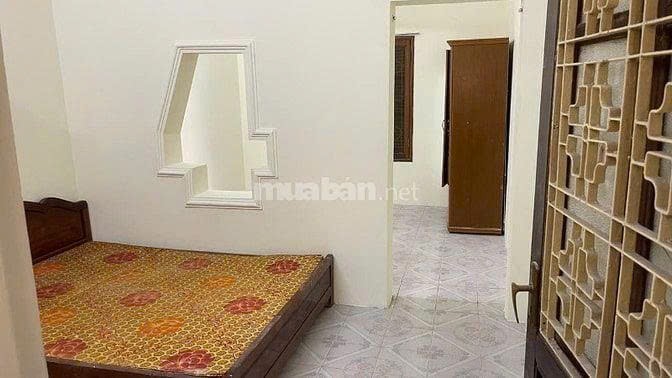 Nhà nguyên căn phố Hồng Mai, Q. Hai Bà Trưng 50m² - Giá chỉ 9 triệu/tháng!