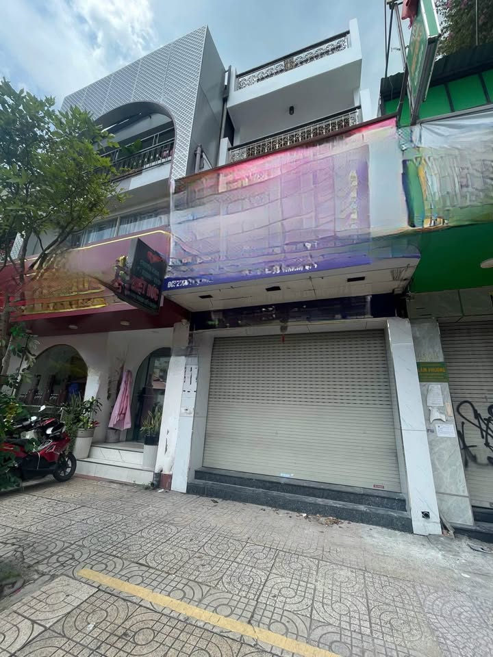 Nhà mặt tiền Phạm Viết Chánh, Quận 1 - Diện tích 72m², cho thuê giá tốt!