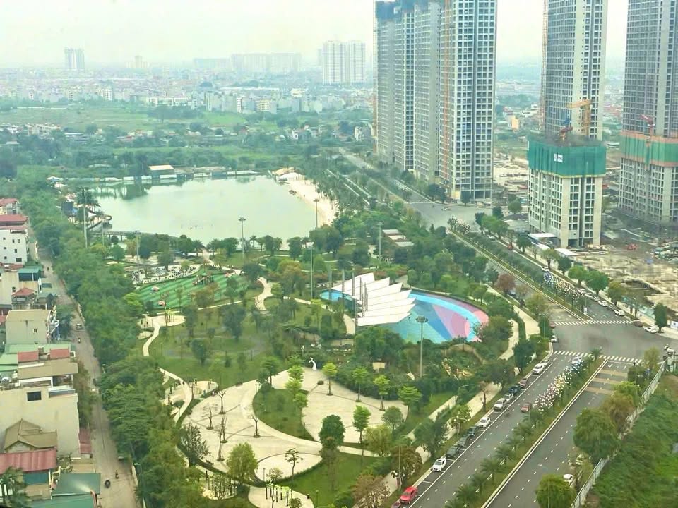 Căn hộ 1PN The Solapark Vinhomes Smart City 43m² giá 4.3 tỷ - View Hồ Công Viên tuyệt đẹp!
