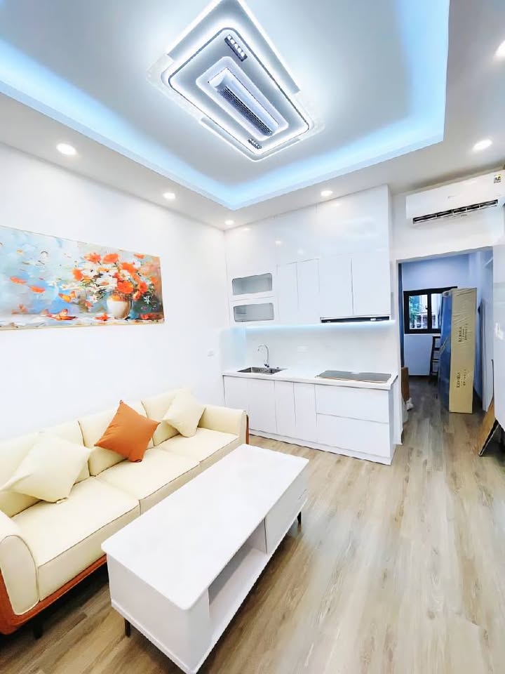 Căn hộ Tập thể Giải Phóng, Hai Bà Trưng 78m² giá 4.55 tỷ - Nội thất mới chỉ việc vào ở!