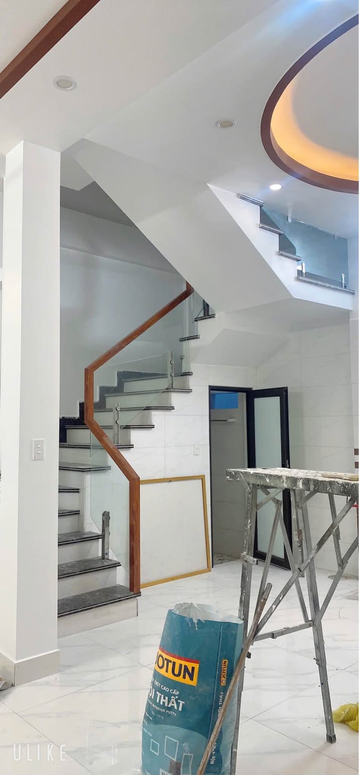 Bán nhà 3 tầng tại Đồng Hoà, Kiến An 42m² giá 2.55 tỷ - Chính chủ, ô tô vào tận cửa!