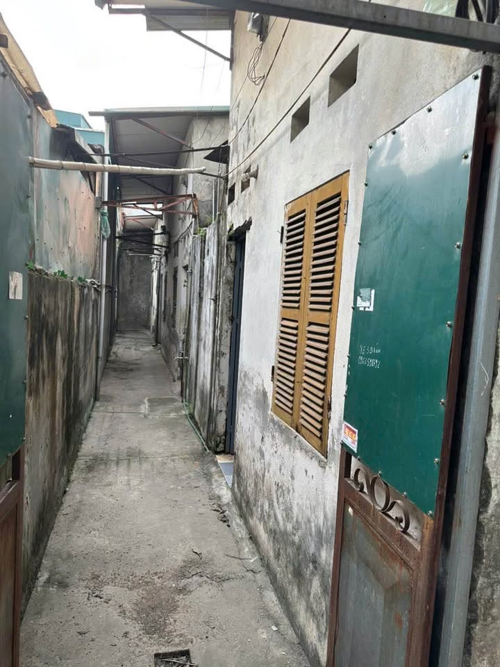 Nhà cấp 4 219 Định Công Thượng 106m² giá 5.9 tỷ - Đang cho thuê 10 triệu/tháng!