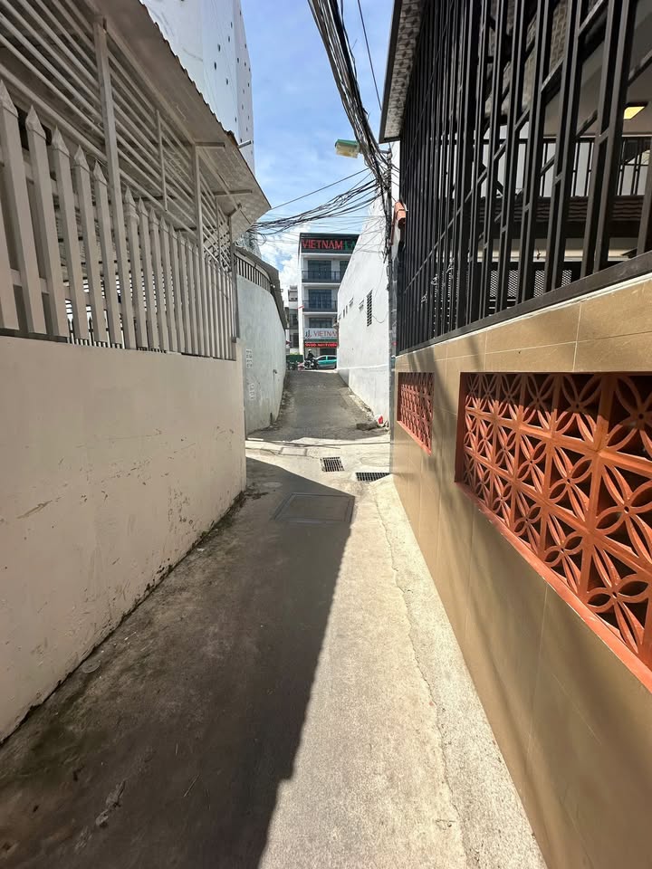 Nhà cấp 4 Tân An, Nha Trang 69m² giá 3 tỷ - Khu dân cư sầm uất!