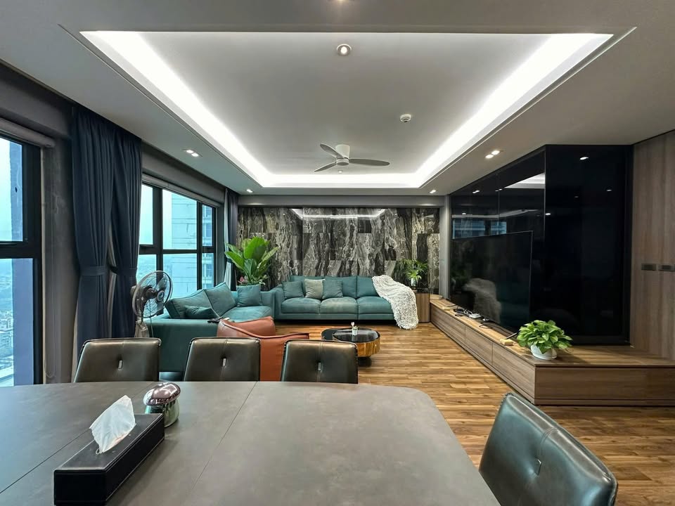 Căn hộ Việt Đức Complex quận Thanh Xuân 127m² giá 8 tỷ - Nội thất đầy đủ, chỉ việc vào ở!