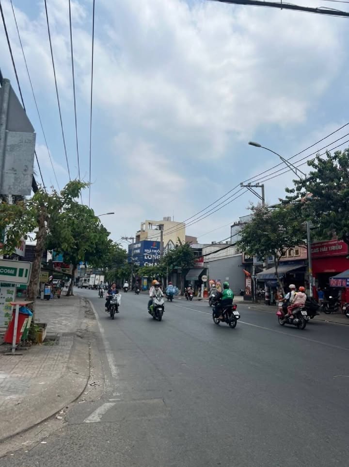 Biệt thự Đặng Văn Bi 100m² giá 11.99 tỷ - Chủ giảm 2 tỷ, dòng tiền ổn định!