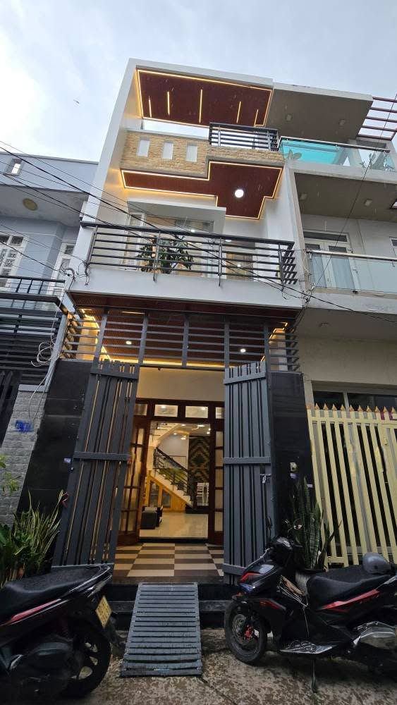 Nhà đẹp hẻm xe hơi Hương Lộ 2, Tân Phú 55m² - Sẵn sàng vào ở!