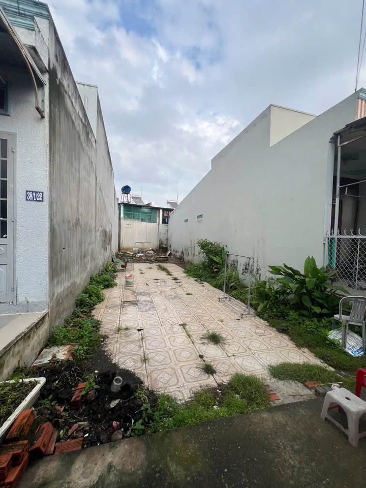 Bán đất thổ cư Hẻm 38 Nguyễn Cửu Vân, Long An 103m² - Giá chỉ 999 triệu!