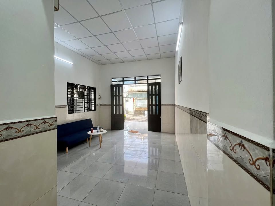 Nhà cấp 4 gác lửng cho thuê tại Linh Xuân, Dĩ An 100m² - Giá chỉ 7.5 triệu/tháng!