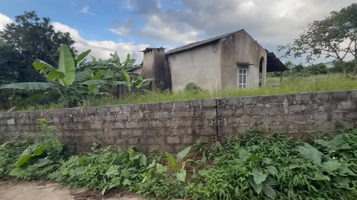 Đất vườn Tú Lý Đà Bắc 4500m² giá 2.1 tỷ - Sổ đỏ chính chủ, tiện ích đầy đủ!