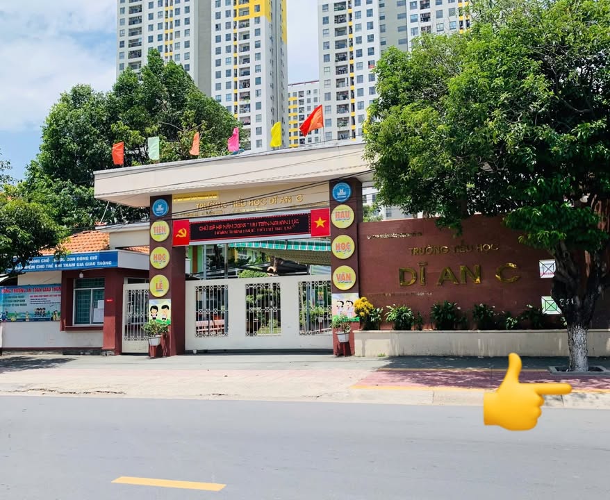 Nhà mặt tiền kinh doanh Lý Thường Kiệt, Dĩ An 90m² giá 6 tỷ - Đầu tư sinh lời ngay!