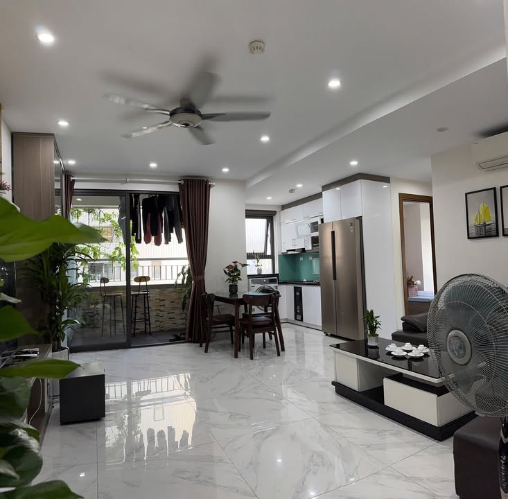 Căn hộ FLC Đại Mỗ 65m² giá thỏa thuận - Ban công phòng khách hướng mát!