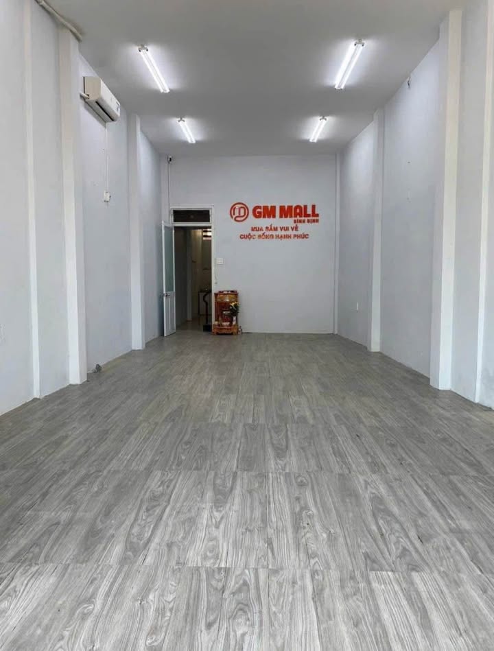 Nhà nguyên căn cho thuê mặt tiền Lý Thường Kiệt, 75m² giá chỉ 16 triệu/tháng - Vị trí đắc địa!