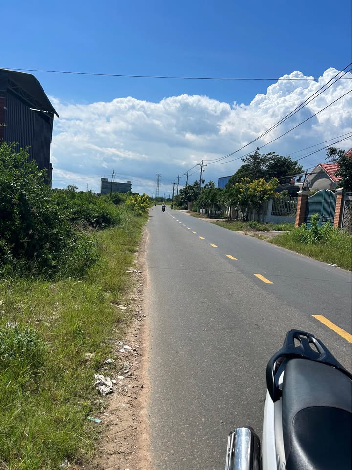 Đất thổ cư mặt nhựa chính Hàm Liêm 131m² giá 1 tỷ - Phù hợp kinh doanh và định cư