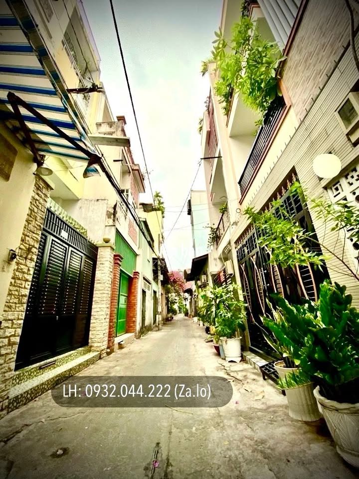 Đất tặng nhà tại Trường Chinh, Tân Bình 75m² - Cơ hội đầu tư tuyệt vời!