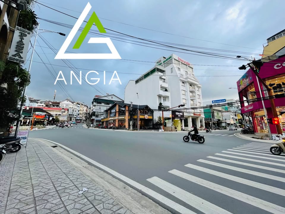 Nhà bán tại Phường 5, Đà Lạt 44m² giá 7 tỷ - Thiết kế đẹp, gần chợ đêm!