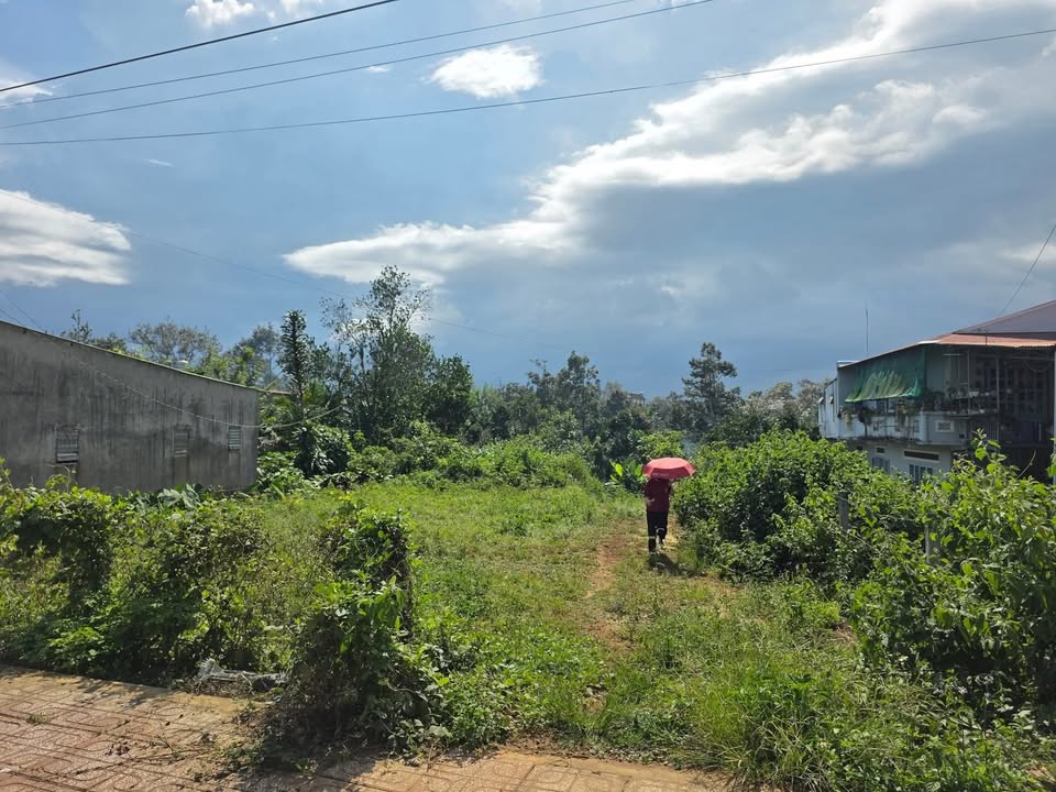 Đất nền Lộc Nga Bảo Lộc 700m² giá thỏa thuận - Mặt tiền đường Trịnh Hoài Đức