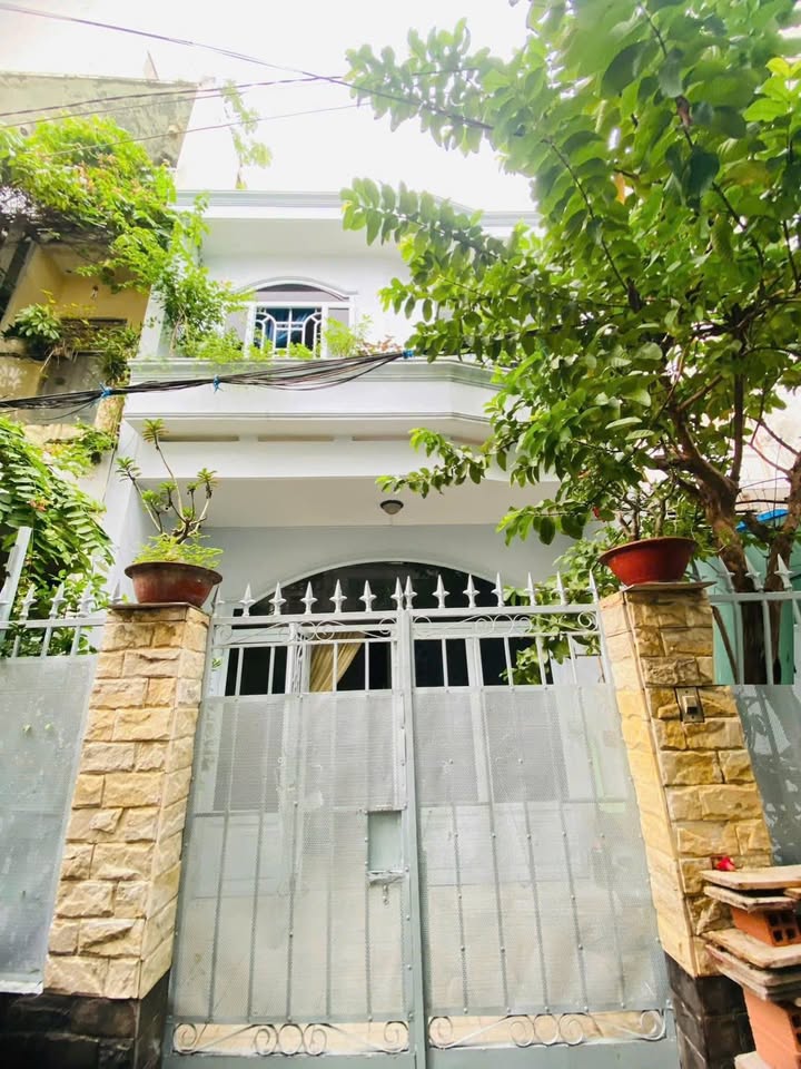 Nhà bán hẻm Ngô Bệ, Tân Bình 87m² giá 9.2 tỷ - Gần sân bay, vị trí đắc địa!