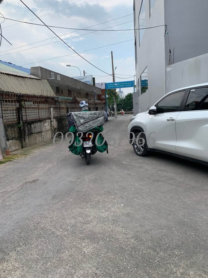 Nhà hẻm xe hơi 209 Trần Xuân Soạn, Quận 7 giá 4.9 tỷ - Phong thủy tốt, sẵn sàng xây dựng!