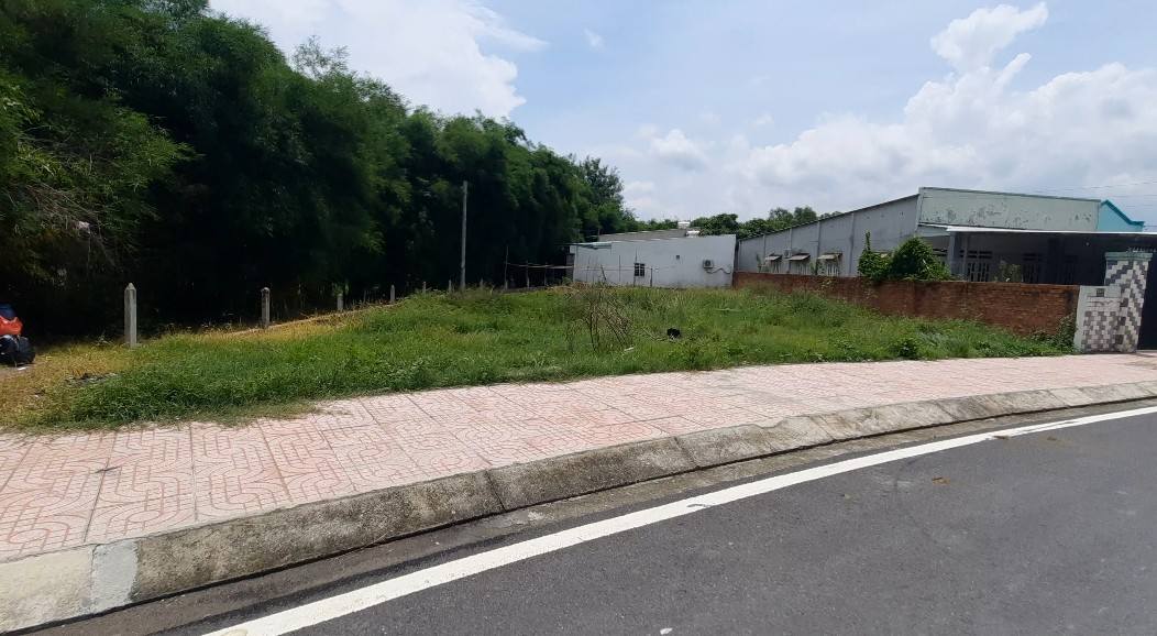 Lô đất 2 mặt tiền đường 464, xã Trung An, Củ Chi 207.3m² - Cơ hội vàng cho đầu tư!