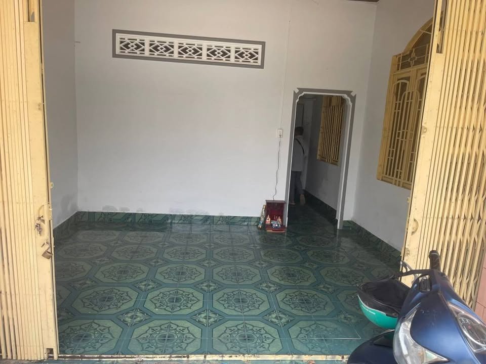 Nhà mặt tiền cho thuê tại phường Bình Nhâm, 60m² chỉ với 5 triệu/tháng - Kinh doanh thuận lợi!