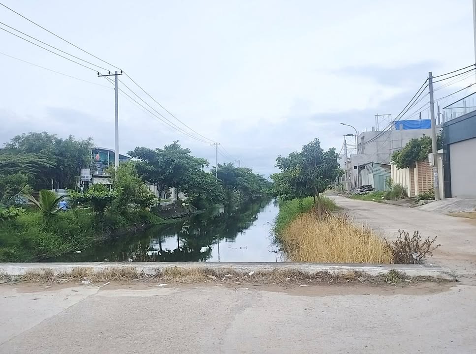 Đất mặt tiền Bờ Kênh Khang Linh, Phường Phước Thắng, Vũng Tàu 80m² giá 4 tỷ - Đầu tư sinh lời tuyệt vời!