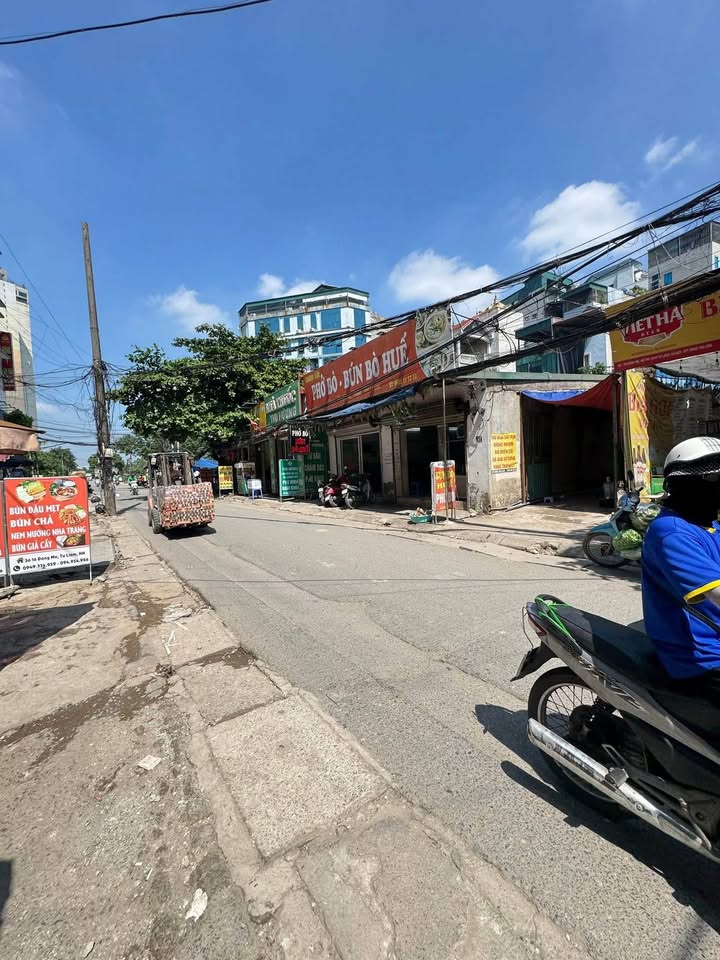 Lô góc mặt phố Đồng Me, Mễ Trì, 39m² giá 21,2 tỷ - Tiềm năng kinh doanh vượt trội!