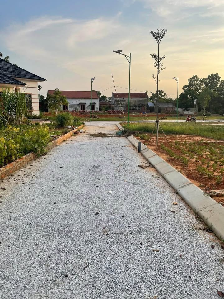 Đất nền Vạn Phái Phổ Yên 167m² giá 700 triệu - Ngay mặt tiền 9m3