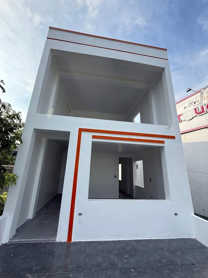 Nhà riêng Xuân Hoà 98m² giá 3 tỷ - Sẵn sàng vào ở ngay!