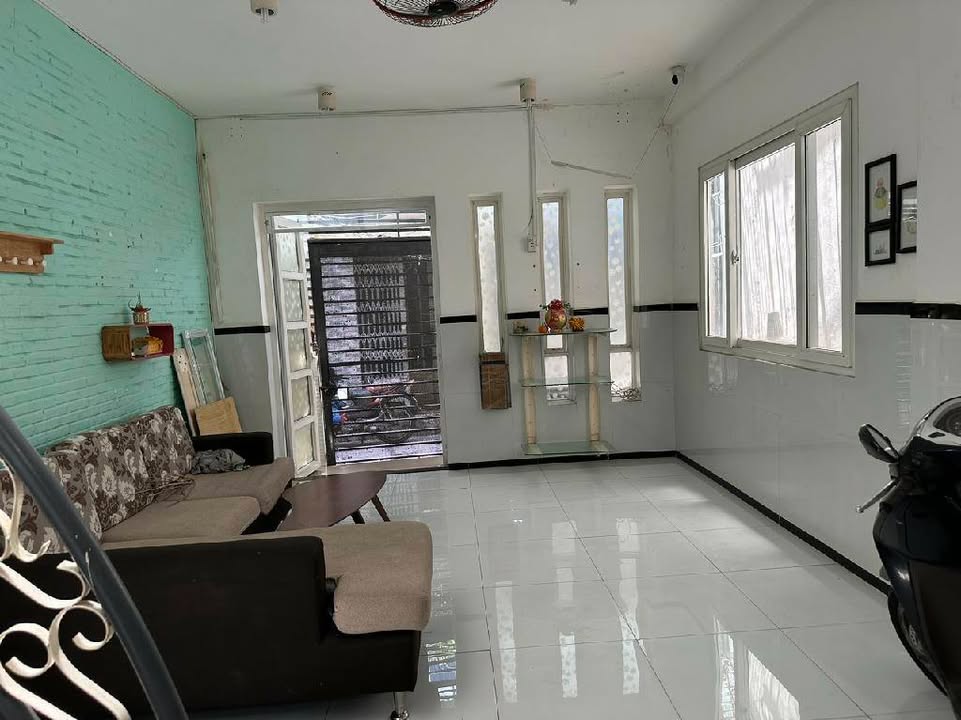 Nhà Phùng Văn Cung Phú Nhuận 40m² giá 6.85 tỷ - Sổ hồng riêng, chính chủ!