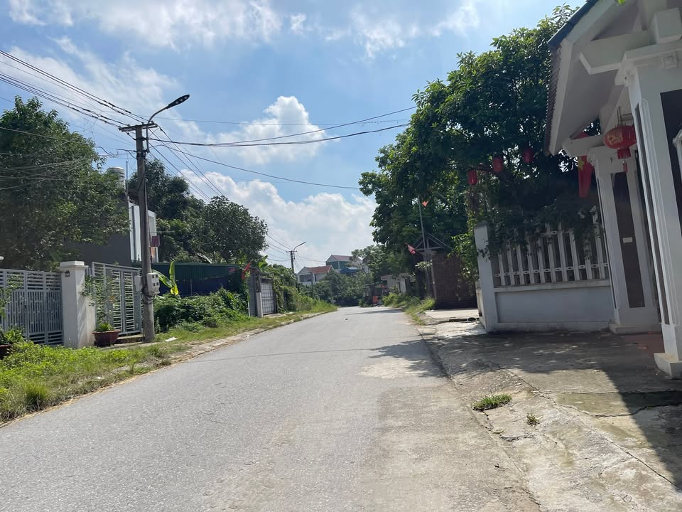 Đất kinh doanh mặt đường Lê Quang Đạo 62m² chỉ 1.1 tỷ - Cơ hội đầu tư sinh lời!