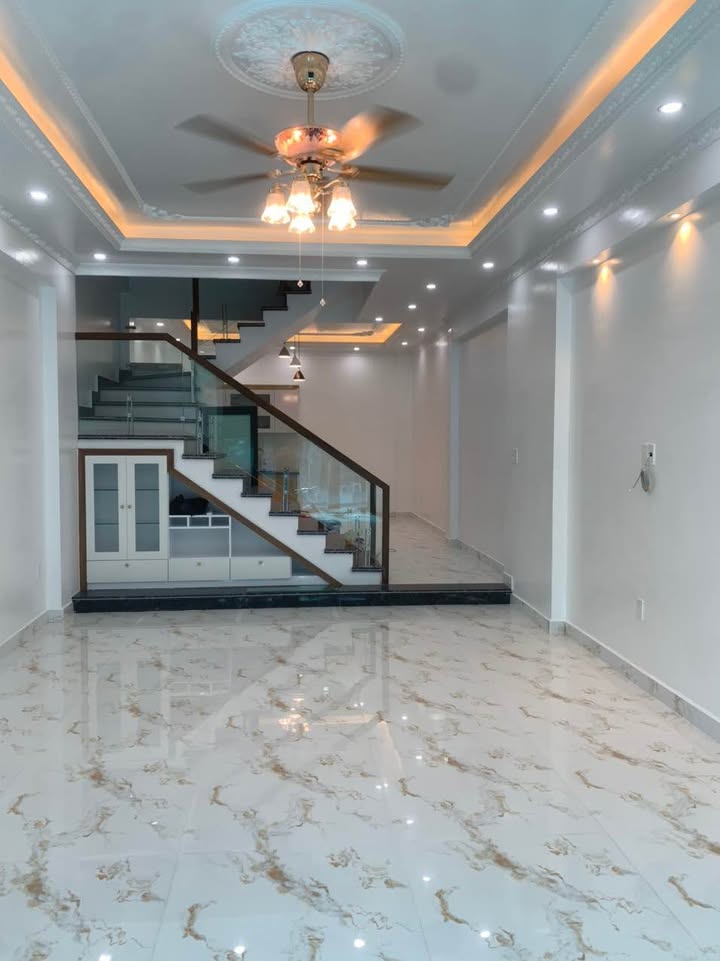 Bán nhà phố 3.5 tầng tại Đồng Hòa, Kiến An, Hải Phòng - Kinh doanh thuận lợi giá 4.5 tỷ!